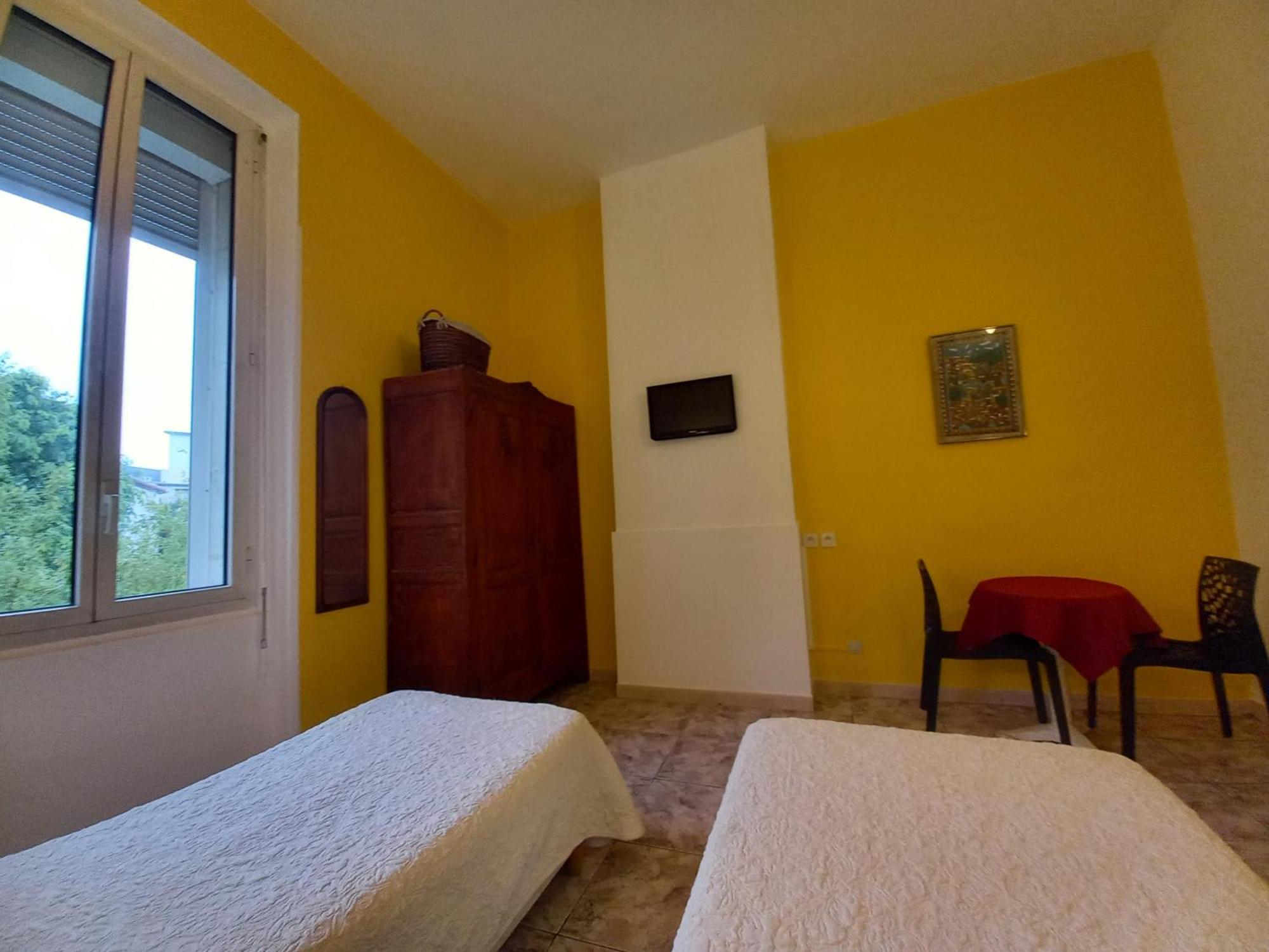 Hotel Acapulco Montpellier Buitenkant foto