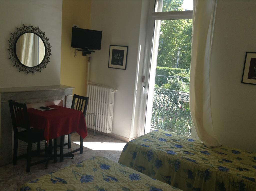 Hotel Acapulco Montpellier Buitenkant foto